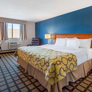 King Room Mobility accessible