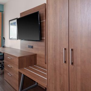 King Room Mobility Access or Hearing Accessible