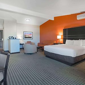Executive King Room