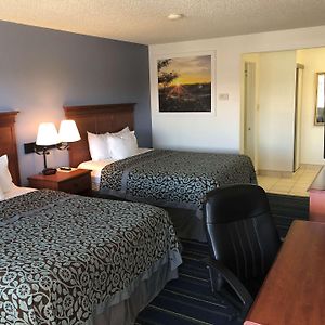 Queen Room Two Queen Beds Non-Smoking