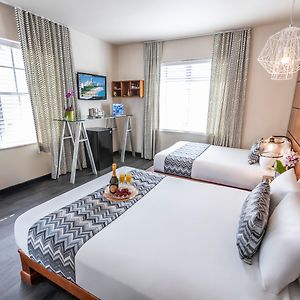 Room Two Double Beds