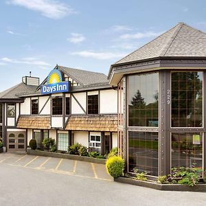 Days Inn By Wyndham Victoria Uptown