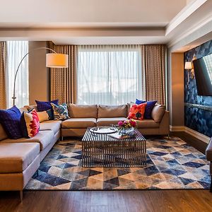 Penthouse Suite