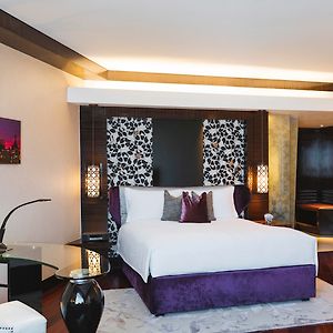 Luxury King Room