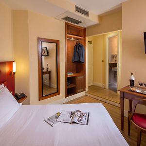 Comfort King Room