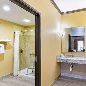 King Suite Mobility accessible