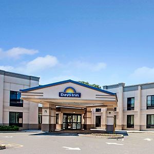 Days Inn By Wyndham Parsippany