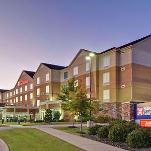 Hilton Garden Inn And Fayetteville Convention Center