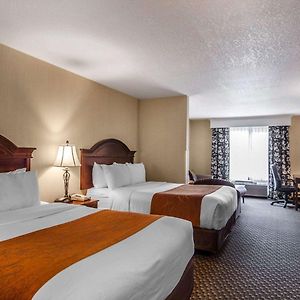 Queen Suite Two Queen Beds Non-Smoking