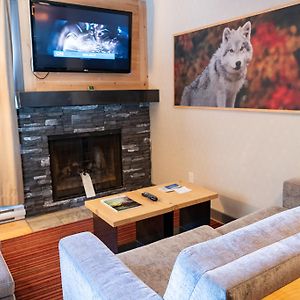 Superior One-Bedroom Apartment