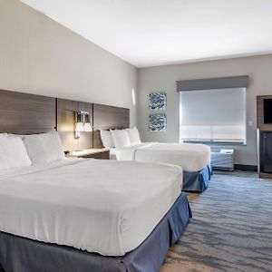Queen Room Mobility accessible