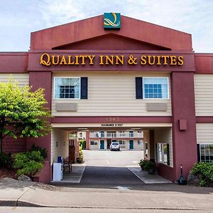 Quality Inn & Suites Bremerton Near Naval Shipyard