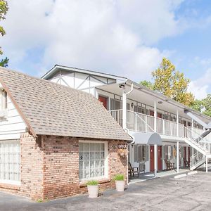 Days Inn By Wyndham Eureka Springs