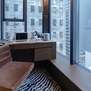 Premium King Room