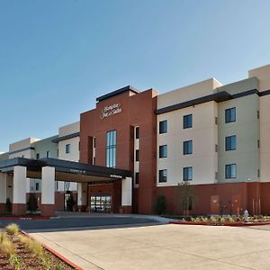 Hampton Inn & Suites Sacramento At Csus