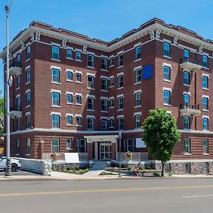 Quality Inn & Suites Kansas City Downtown