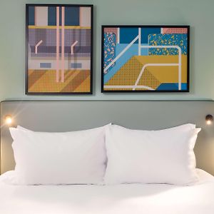 Premium King Room