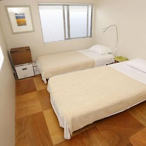 Budget Twin Room Female only