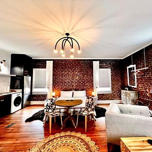 Deluxe King Studio