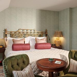 Nook Room
