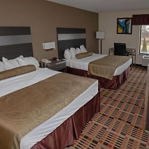 Queen Room Two Queen Beds Non-Smoking