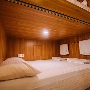 Dormitory Room Mixed