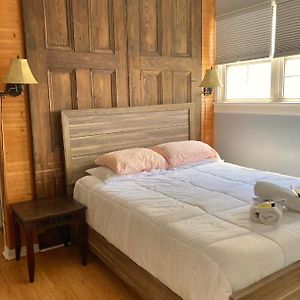 Ensuite Double Room