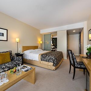 Executive King Room