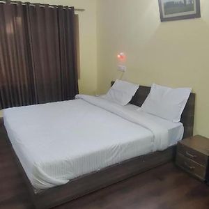 Large Twin Room