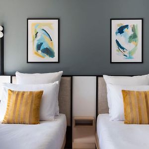 Medium Twin Room