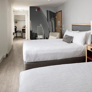Premier King Room