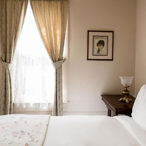 King Suite Pet Friendly