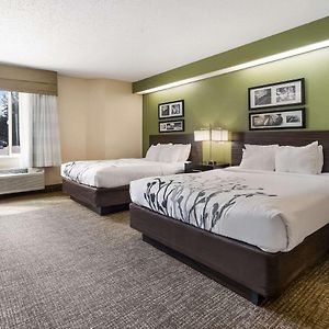 Queen Room Two Queen Beds Non-Smoking