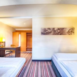 Comfort Quadruple Room