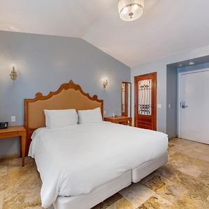 King Room Non-Smoking