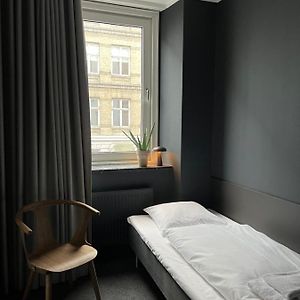 Premium Single Room