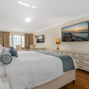 Premium King Room