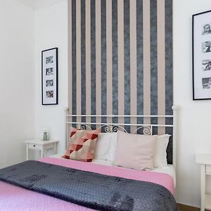 Large King Room