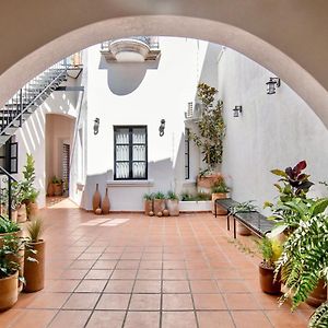 Casa Irake