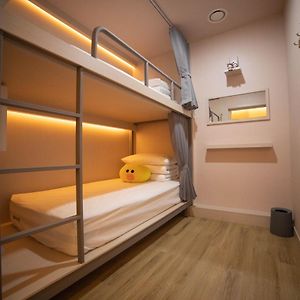 Dormitory Room Female only