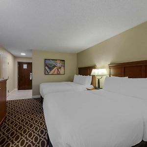 Queen Room Two Queen Beds