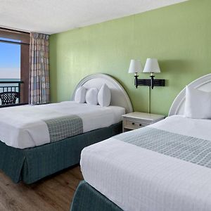Accessible Oceanfront Two Queen Beds