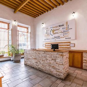 Hotel Meson De Carolina