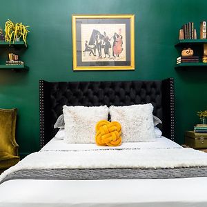 Queen Suite