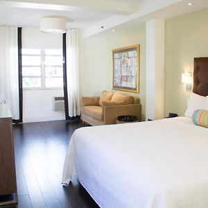 Signature Junior Suite King