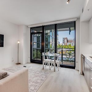 One-Bedroom King Room