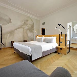 Classic Quadruple Room