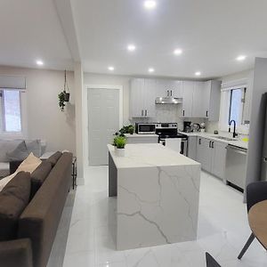 Jstlikehome - Serenity Suites & Guesthouse