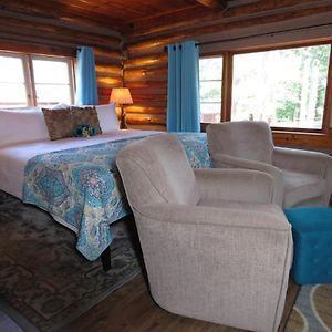 Private Bathroom Cabin