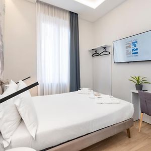 Economy King Room